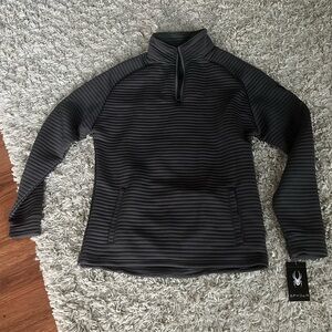 NWT Size Med Men’s Spyder Black and White Logo Tag Half-Zip Pullover